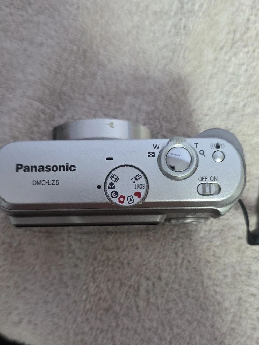 Panasonic Lumix Silver Compact Digital Camera - Silver Includes Kenneth Cole Bag